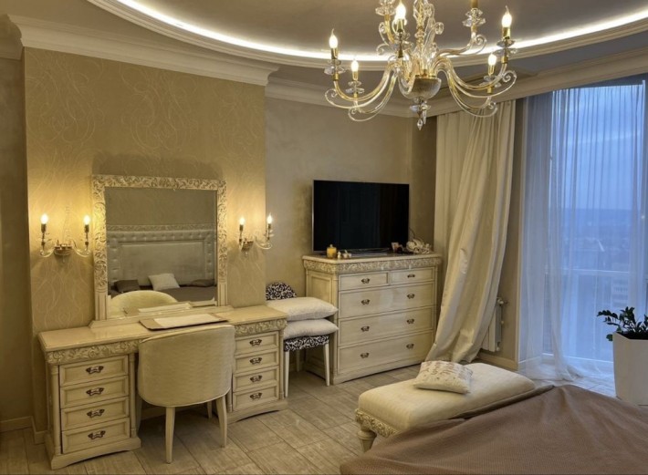 Аренда 3 к. кв. 120 м2  новострой МКДУ  , Подзем паркинг, Науки, 23 Августа - фото 1
