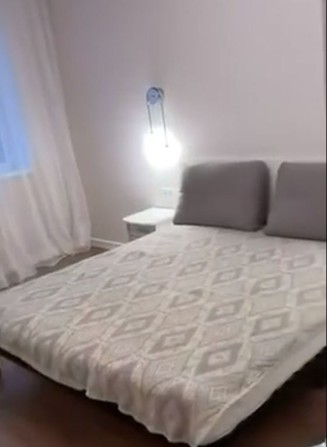 Сдам 2х ком квартиру 65м 9й эт ЖК  паркинг, генератор - фото 1