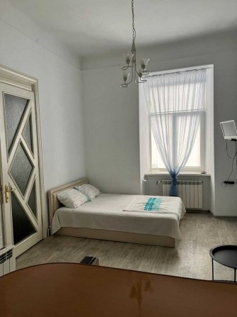 Пропозиція оренди 1 кім. квартири по вул. Театральна (ЦЕНТР) - фото 1