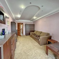 Продаж 3 кім.квартири Вул.Василькывська 8, Голосіївський район, метро Деміївська Киев