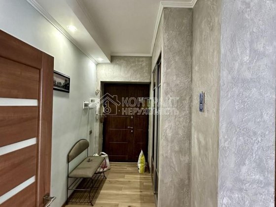 Довгострокова оренда просторної квартири-студії 40 м²