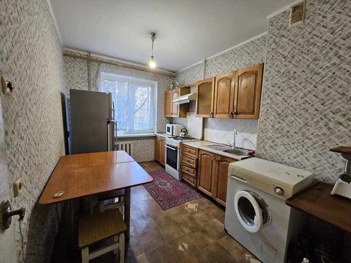 Сдам 3х ком квартиру на ул.Семена Палия -2 этаж  газовый дом - фото 1