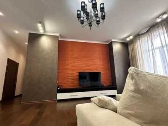 3х ком квартира в жк Мердесес, Лидерсовский бульвар, 3