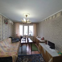 Продаж 3-х кімнатної квартири. 173 квартал. Едуарда Фукса. Кривой Рог