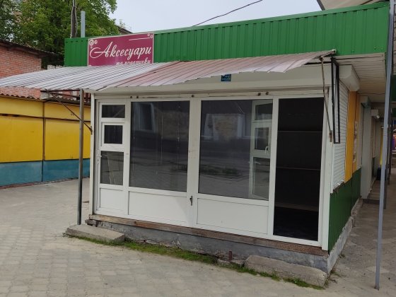 Продам киоск на продуктовом рынке напротив ТЦ "Сім'я" Ахтырка