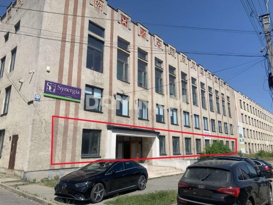 Оренда.Торгово-Виробниче приміщення м.Виноградів Виноградів