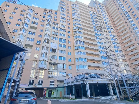 Здам комерційне приміщення в ЖК "Ольжин град" на 1 поверсі Вышгород