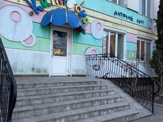 Оренда фасадного приміщення м.Ківерці Киверцы
