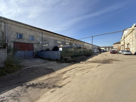 Склад 1200кв м здається в оренду Коломия