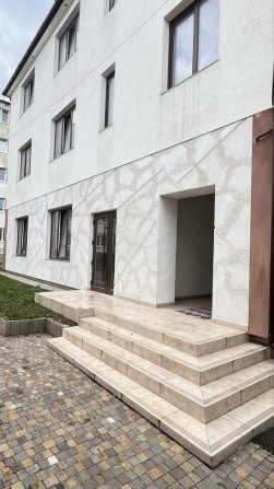 Оренда комерційного приміщення вул. Б. Хмельницького - фото 1