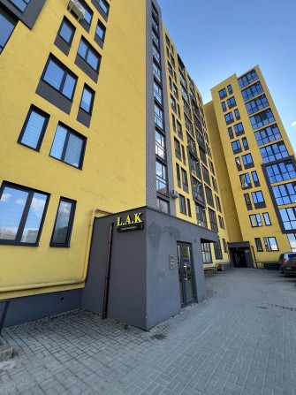 Оренда бʼюті кабінету 10 м² | ЖК «Будова Медова» - фото 1