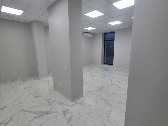 Оренда приміщення з виходом на центральну вулицю Умань