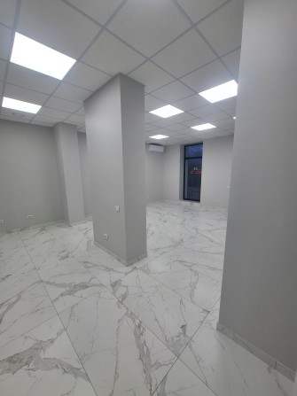Оренда приміщення з виходом на центральну вулицю - фото 1