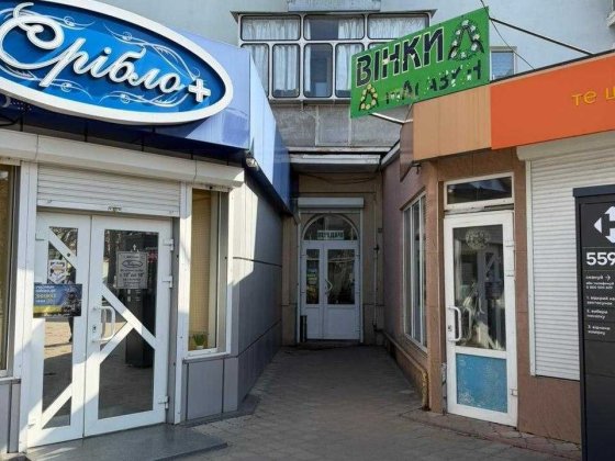 Максимально висока прохідність. Центр міста 8 м.кв. Хмельницкий