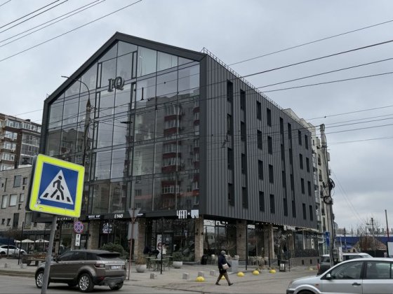Оренда приміщення в БЦ «IQ» Хмельницький