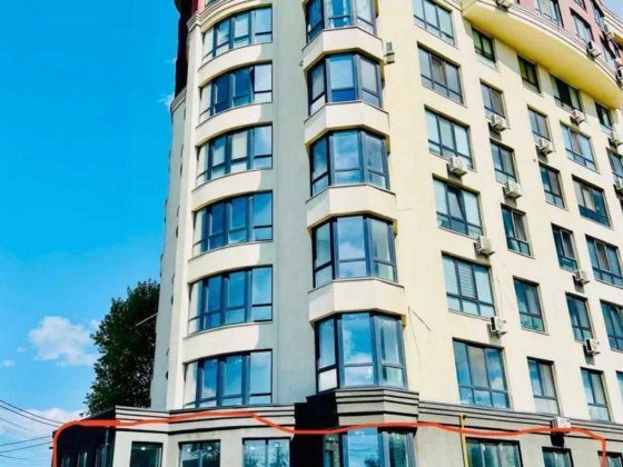 ЗДАЄМО в ОРЕНДУ Вишневе 505 м кв , фасад з 3-ма входами під спортзал, магазин, склад (250 м цоколь)! Вишневе