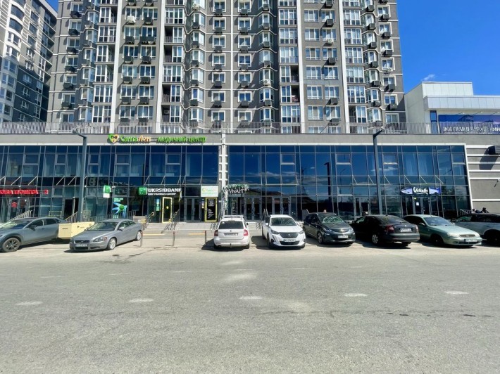 Оренда фасадного приміщення 145 м2 ЖК Гранд Бурже - фото 1