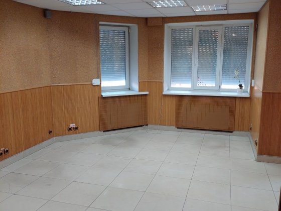 Комерційна нерухомість 1 поверх ,Вишневе . Вишневе