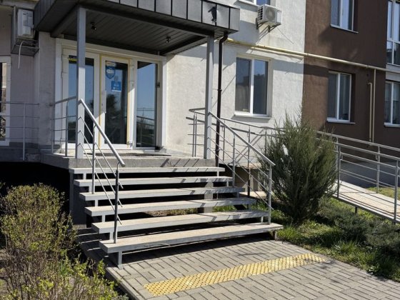 Оренда приміщення з ремонтом, Буча, фасад Буча