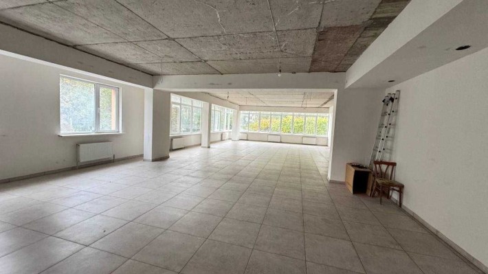 Світле та просторе приміщення на Виставці, 146 м2 - фото 1