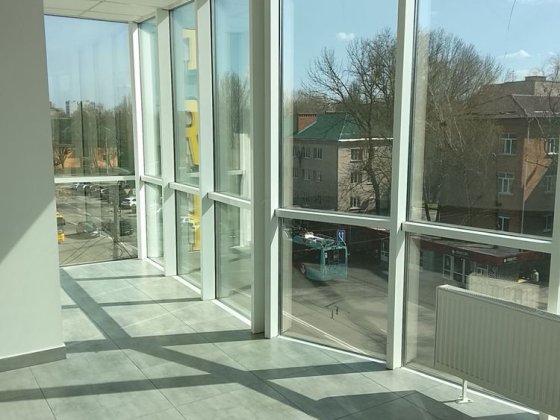 Оренда світлого приміщення з панорамними вікнами Хмельницкий