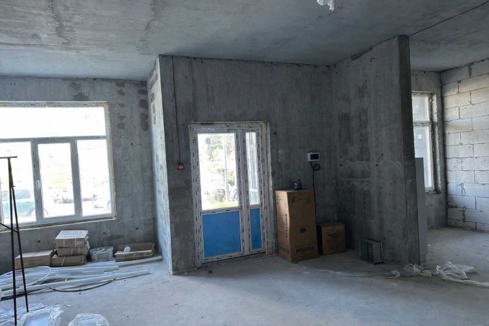 Оренда комерційне приміщення. Без % 78 м.кв на 1 пов. житл. будинку. Бровари МЕТАЛУРГІВ 35 - фото 1