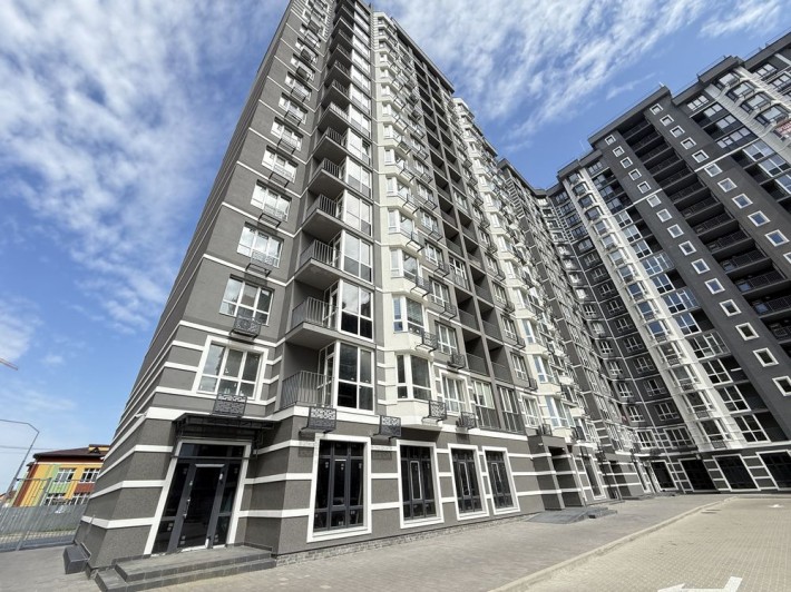 Здам приміщення в ЖК Гранд Бурже. 2 входи: на вулицю і у двір. 28кВт - фото 1
