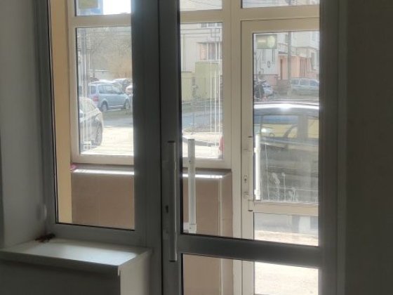 Приміщення під магазин, офіс 1 поверх - 34 м,   2 пов.-35м.   в центрі міста Хмельницького Хмельницкий