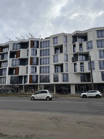 Пропонується фасадне приміщення на оренду. - фото 1