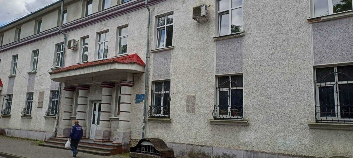 Здаються в оренду офісні приміщення  на вул. В. Ветеранів. Центр. - фото 1