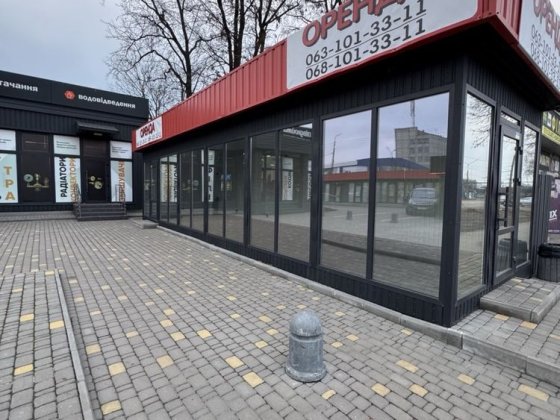 Оренда Фасад поруч Дніпро-М, Епіцентр,Автобазар, ремонт 40 м.кв. Белая Церковь
