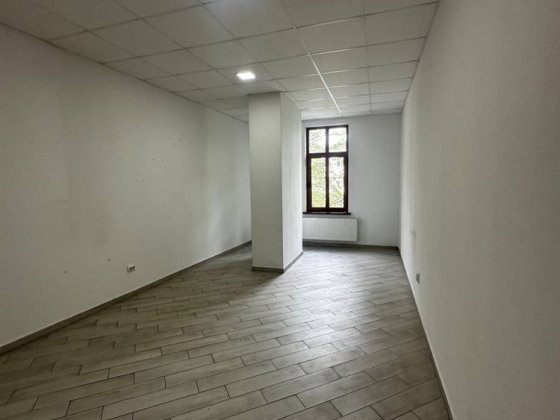 Оренда офісу біля стометрівки Івано-Франківськ
