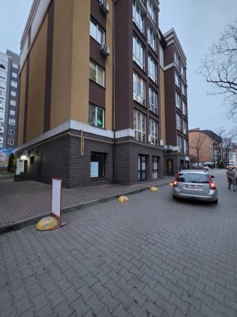 Оренда. Прохідне місце біля парку.ЖК Затишний.54м2 - фото 1