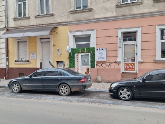 Здається в оренду комерційне приміщення по вул Мазепи, центр Івано-Франківськ