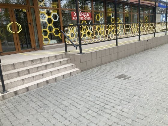Оренда приміщення, червона лінія. Кременчуг