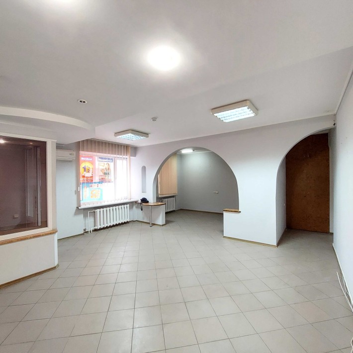 Оренда приміщення 95 квартал кільце 83м2 Гагарина,1 Кривий Ріг - фото 1