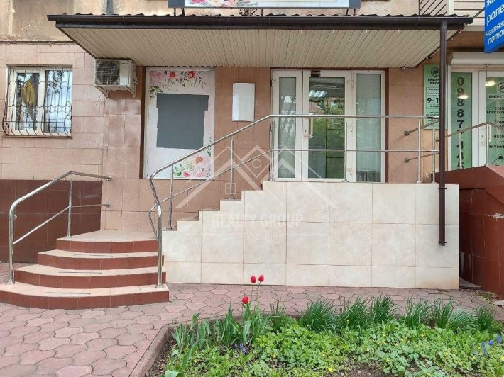 Оренда комерційного приміщення в центрі на 95-му по пр.Миру. - фото 1