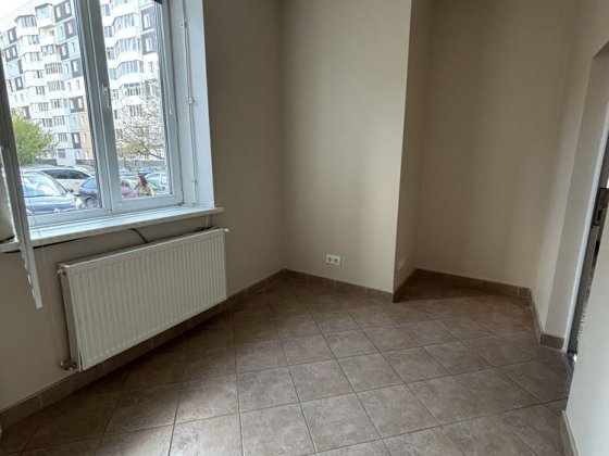 Оренда  фасадного приміщення 35 м кв Луцк