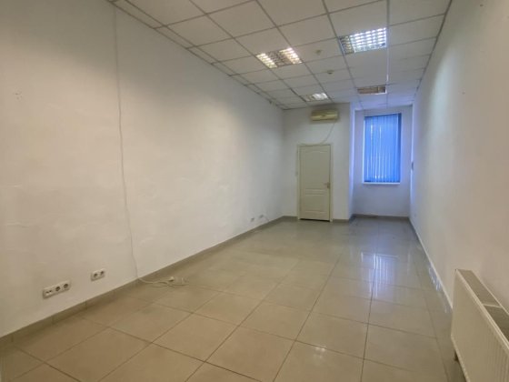 Оренда / приміщення 25м2 / центр Кременчук