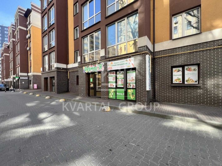 Оренда ФАСАДНЕ приміщення 80м2 з ремонтом Біля парку "МАМА" - фото 1