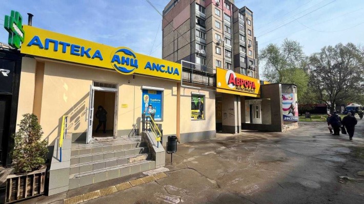 Здається в оренду приміщення 48,4 м² у спальному районі міста! - фото 1