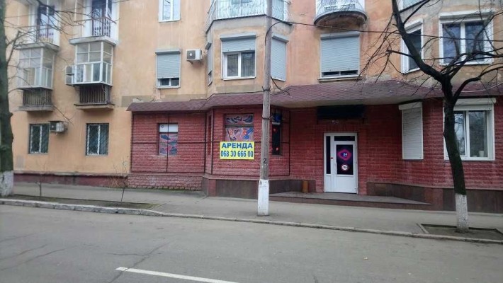 Соборна, 27.  ЦЕНТРАЛЬНА вулиця міста.  БОНУСИ.  Орендні КАНІКУЛИ.  Ваші пропозиції? - фото 1