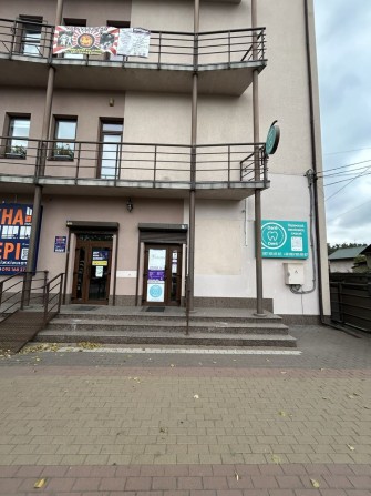 Центр Ірпеня, оренда фасадного приміщення, 80 м кв, 1 поверх - фото 1