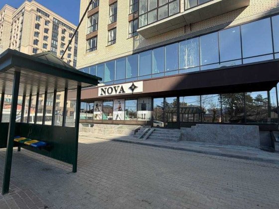 Комерційне приміщення з ремонтом 100м2, фасад вуд. Соборна Ирпень