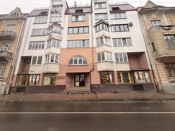 Оренда комерційного приміщення по вул. Мазепи Івано-Франківськ