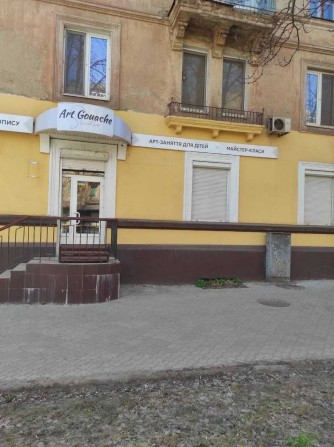 Jренда комерційного приміщення площею 64 кв. м в центрі міста вул. Петра Калнишевського 11 (колишня  - фото 1