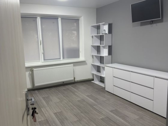 Кабінети в салоні закритого типу Никополь