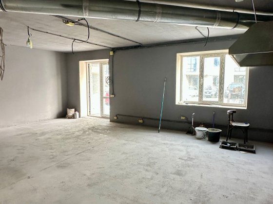 Оренда ФАСАД Комерція 46 м² 20кВт. Будинок зданий. Ирпень