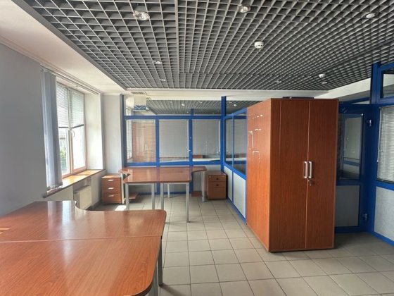 БЦ Зося оренда офісні приміщння з меблями від 12 м. кв. Луцк