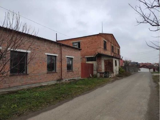 ОРЕНДА - Будівля фасовочного цеху, загальною площею 440,5 кв.м. м. Луцьк Луцк